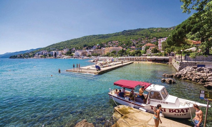 Bregi Apartment | 2 bedroom accommodation in Bregi