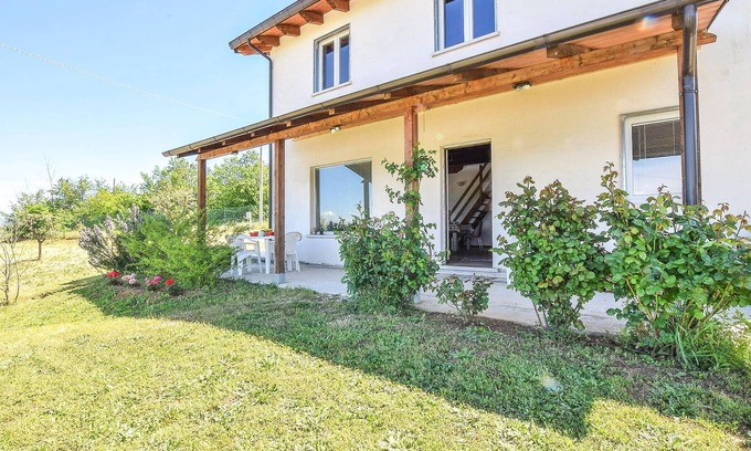 Busso House | 2 bedroom accommodation in Busso
