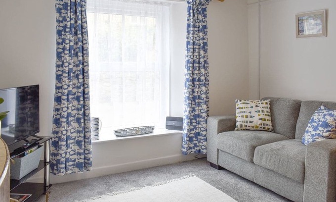 Tywardreath House | 2 bedroom accommodation in Tywardreath, near Fowey