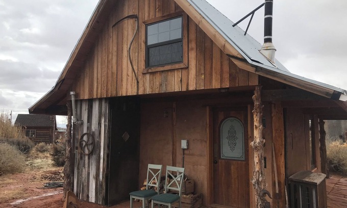 Cane Beds Cottage | 2 bedroom adobe home with AC, WiFi, great views, and new sauna and outdoor tub!