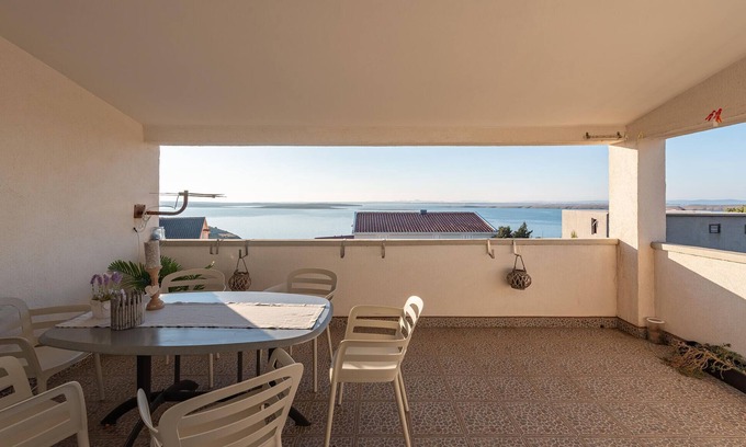 Smokvica Apartment | 2 bedroom amazing apartment in Smokvica