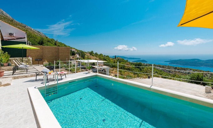 Dubrovacko Primorje House | 2 bedroom amazing home in Dubravica