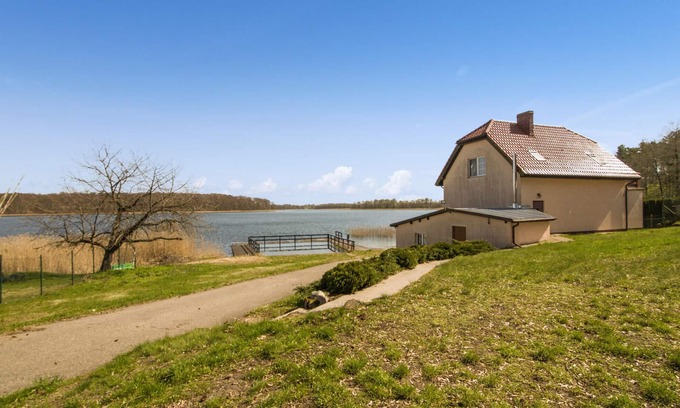 Morag House | 2 bedroom amazing home in Bogaczewo