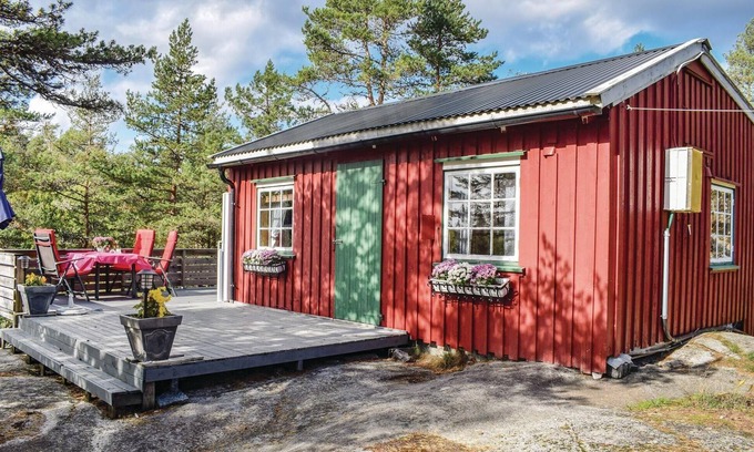 Larvik House | 2 bedroom amazing home in Larvik