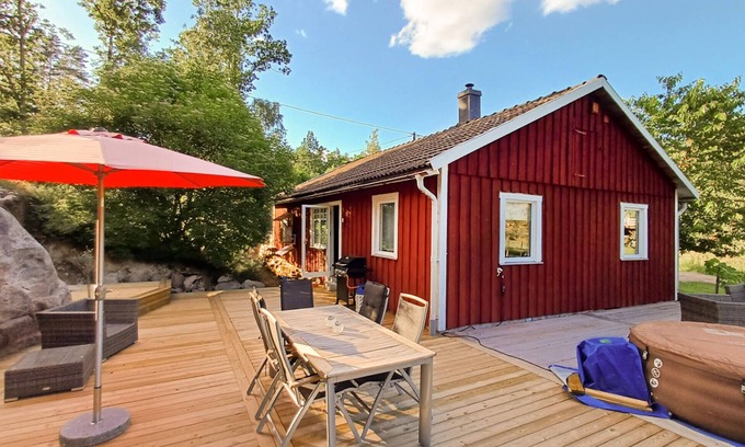 Blankaholm House | 2 bedroom amazing home in Figeholm