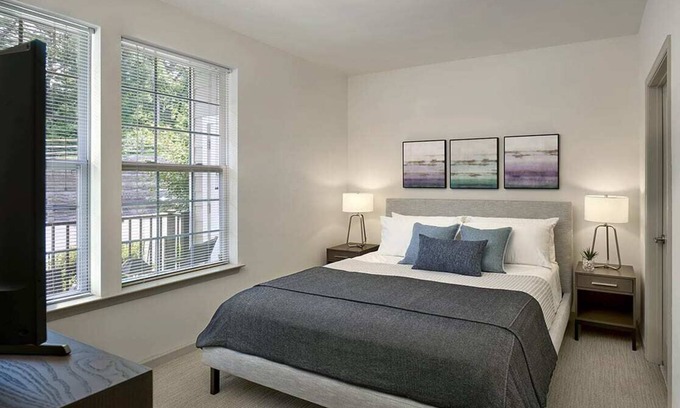 Newtown Square Apartment | 2-Bedroom Apartment - 7-day min. - Background check/Lease Required