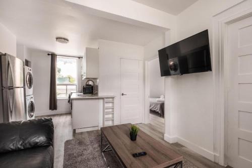 Montreal Apartment | 2 bedroom apartment - 1005