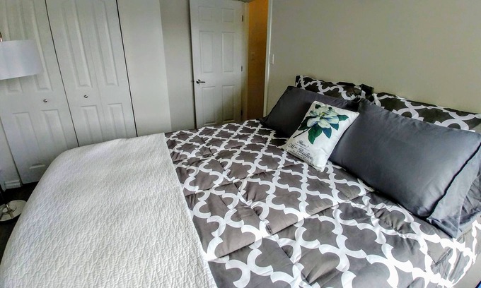 Claresholm Condo | 2 Bedroom Apartment - Explore Southern Alberta