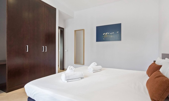 Dreta de l'Eixample Apartment | 2 bedroom apartment for 3 people