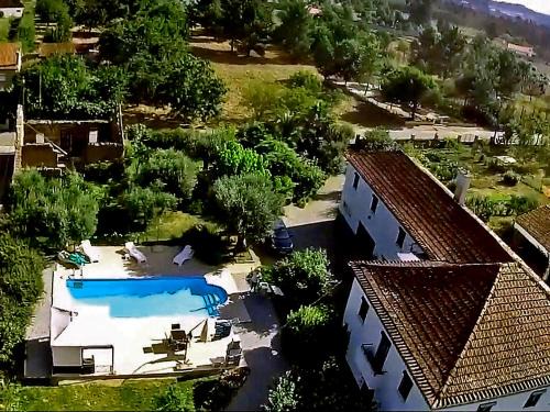 Tabua Apartment | 2 bedroom apartment EXCLUSIVE & Private Solar heated pool FREE play-park