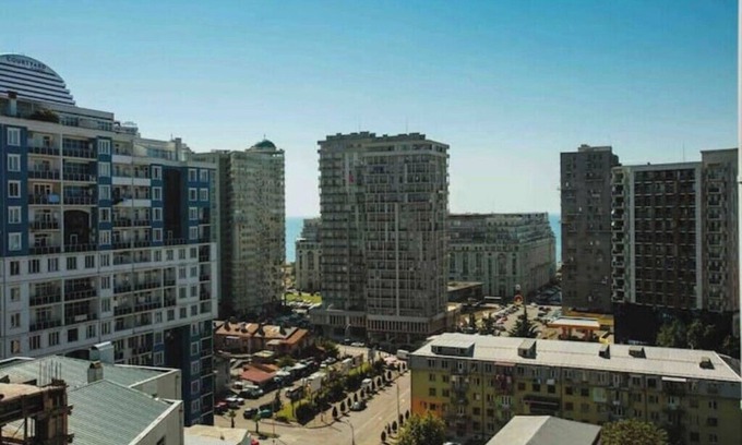 Batumi House | 2 bedroom Apartment in Batumi/Batumi apartment