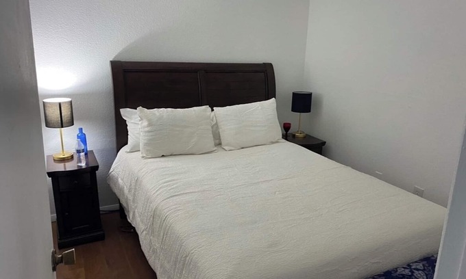 Yuma Apartment | 2 Bedroom Apartment in central Yuma