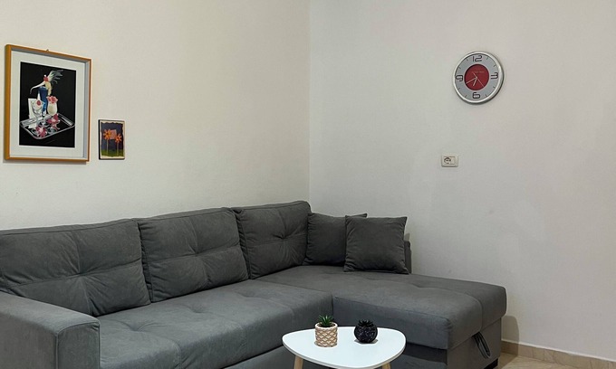 Durres Apartment | 2-bedroom apartment in Durrës with AC/Parking