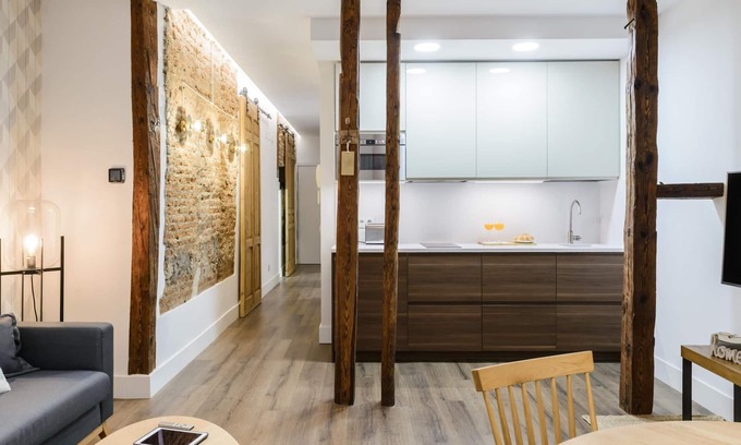 Embajadores Apartment | 2-bedroom apartment in Madrid's center - Temporary Accomodation