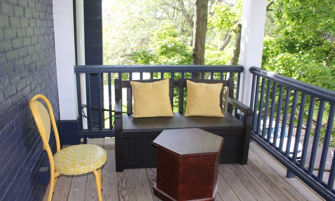 Oswego Apartment | 2 Bedroom apartment in Oswego NY near SUNY and Hospital