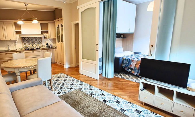 Garbatella Apartment | 2 bedroom apartment in rome