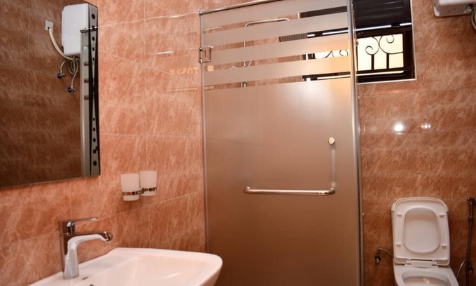 Entebbe Apartment | 2-bedroom apartment in serene Entebbe with WiFi, AC. Book now