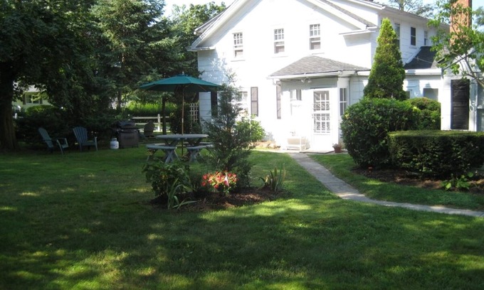 Southold Apartment | 2 Bedroom Apartment in Historic Home with private yard (WBH)