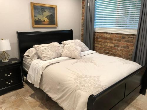 Highlands - Perkins Apartment | 2 bedroom apartment next to LSU campus