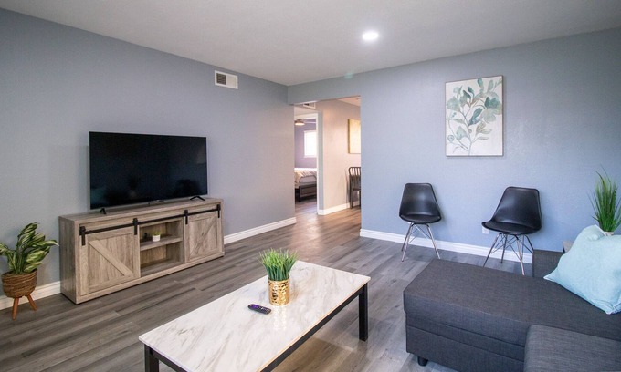 Visalia Apartment | 2 Bedroom apartment near Rawhide