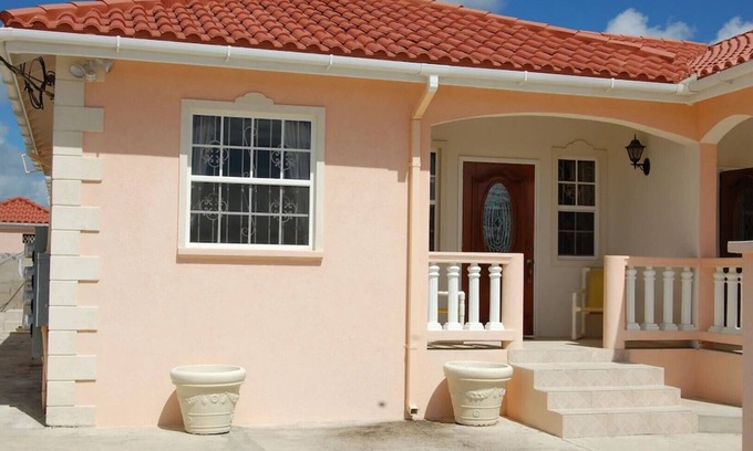 Silver Sands Apartment | 2 BEDROOM APARTMENT Plover Court Apartments