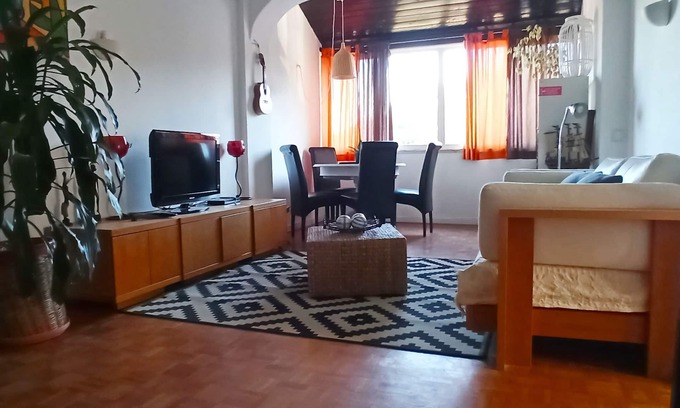 Carcavelos Apartment | 2 bedroom apartment Praia de Carcavelos