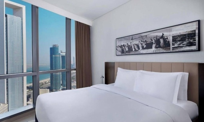 Abu Dhabi Apartment | 2 Bedroom Apartment Sea View Near BinSina Pharmacy