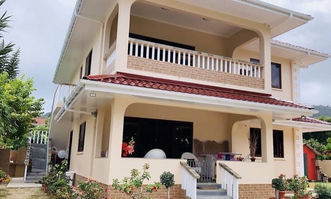 Mahe Island Apartment | 2 Bedroom Apartment