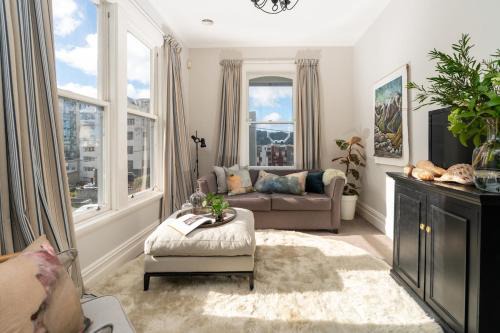 Te Aro Apartment | 2 Bedroom Apartment where Modern Luxury meets Historic charm