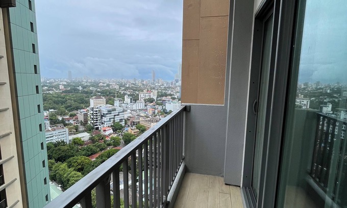 Ibbanwala Apartment | 2-bedroom apartment with AC, fitness room and pool in the heartof Colombo