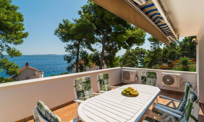 Stomorska House | 2 bedroom awesome home in Stomorska