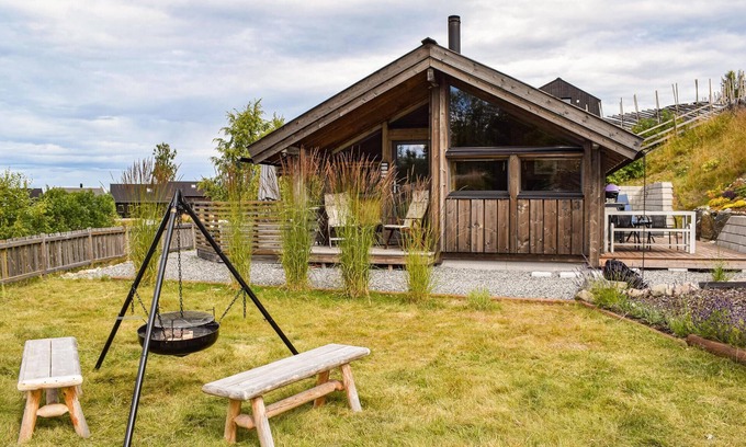 Hurdal Municipality House | 2 bedroom awesome home in Espa