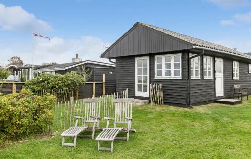 Sjaelborg House | 2 Bedroom Beach Front Home In Esbjerg V