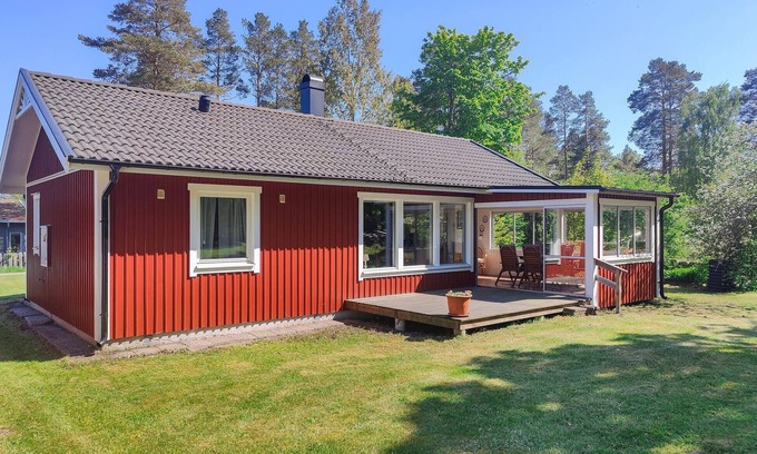 Slakmore Strand House | 2 bedroom beautiful home in Rockneby