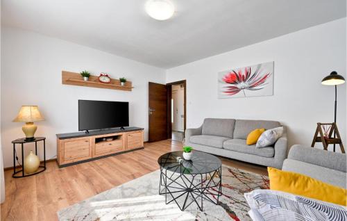 Trnovec Bartolovecki House | 2 Bedroom Beautiful Home In Trnovec