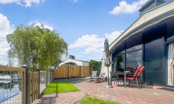 Lemmer House | 2 bedroom beautiful home in Lemmer