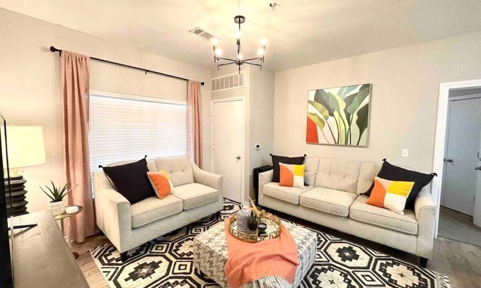 Stillwater Condo | 2 Bedroom Campus Condo with Pool
