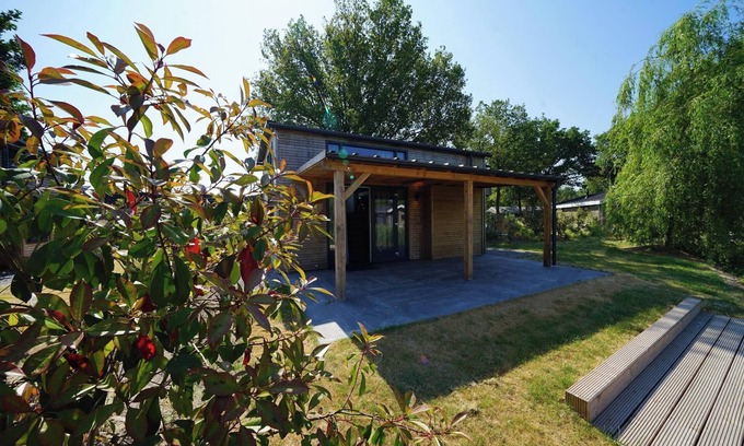 Biddinghuizen House | 2-bedroom chalet with terrace