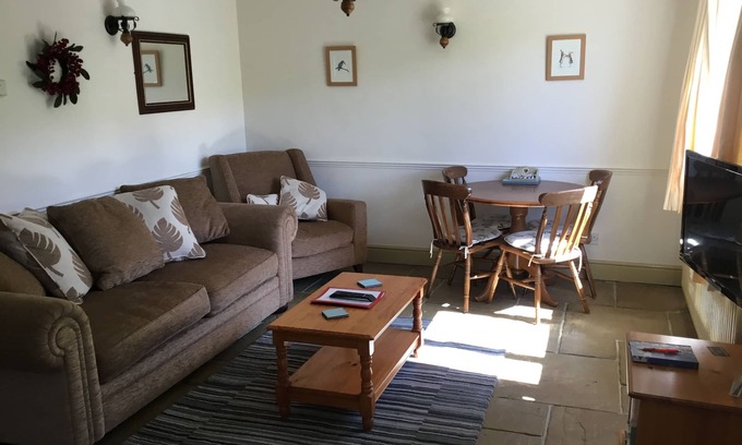 Edmundbyers Ski Chalet | 2 bedroom chalet - Owl/Woodpecker