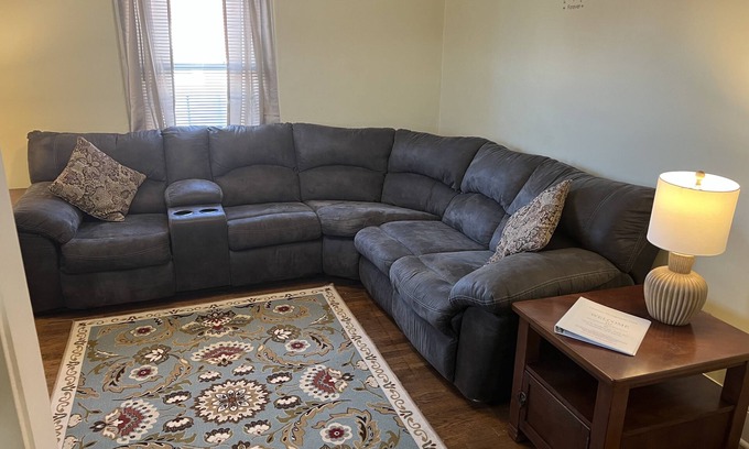 Princeton Apartment | 2 Bedroom City N Walker 201 Pets Allowed
