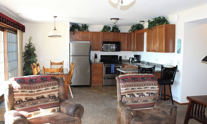Eagle River Condo | 2 Bedroom condo great view of Duck Lake