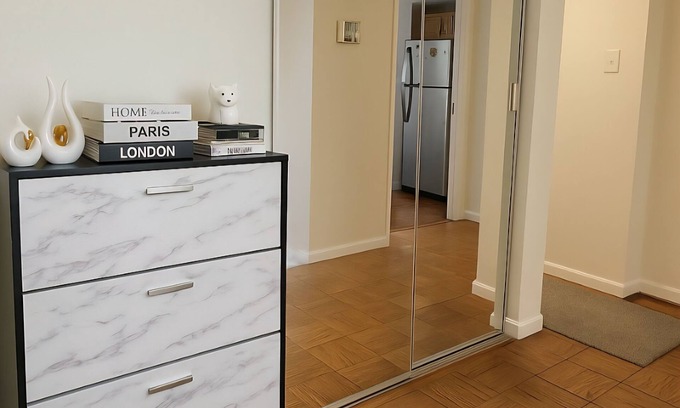 Gaithersburg Condo | 2-bedroom condo in charming Gaithersburg with AC, WiFi. Relax and unwind