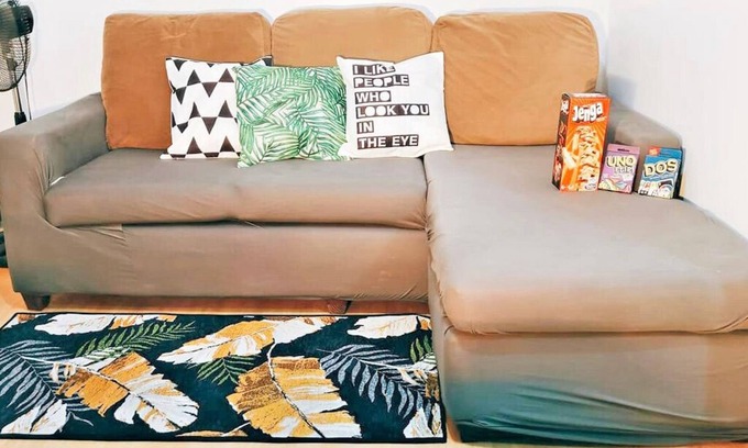 Imus Condo | 2-Bedroom Condo w/Unli Wifi, Netflix, Prime Video, Apple TV, Game Console, Pool