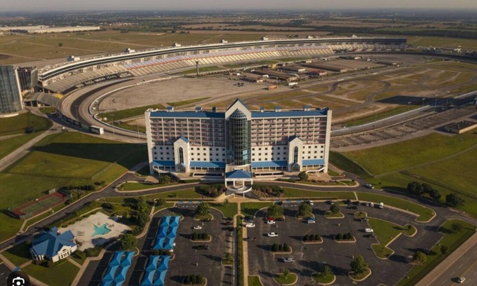 Fort Worth Condo | 2-bedroom Condo with View of the entire track at Texas Motor Speedway.