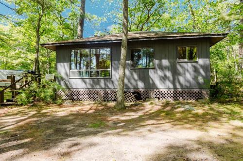 Carling House | 2-Bedroom Cottage #11 - Sand Bay