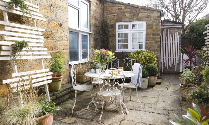 Sandsend Cottage | 2 bedroom Cottage in Sandsend - G0128