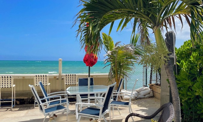 Ewa Cottage | 2-bedroom cottage in Ewa Beach with AC, parking