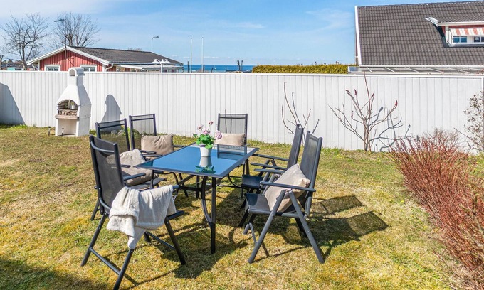 Klintehamn Apartment | 2 bedroom cozy apartment in Klintehamn