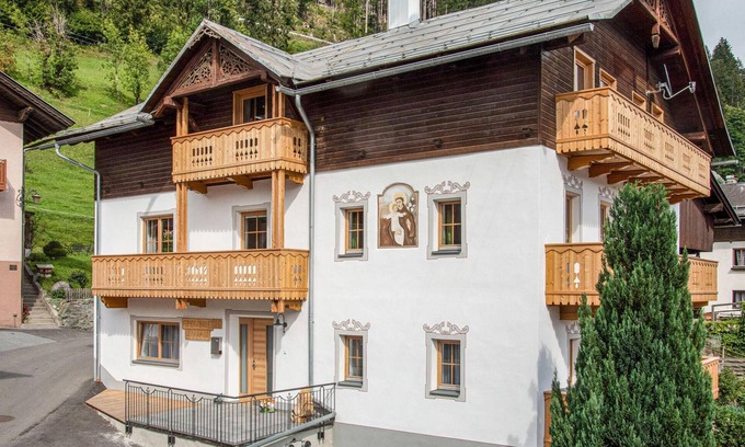 Liesing Apartment | 2 bedroom cozy apartment in Liesing