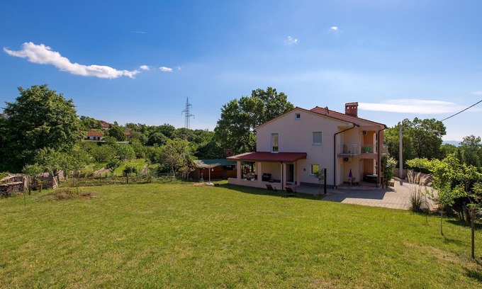 Kastav Apartment | 2 bedroom cozy apartment in Kastav